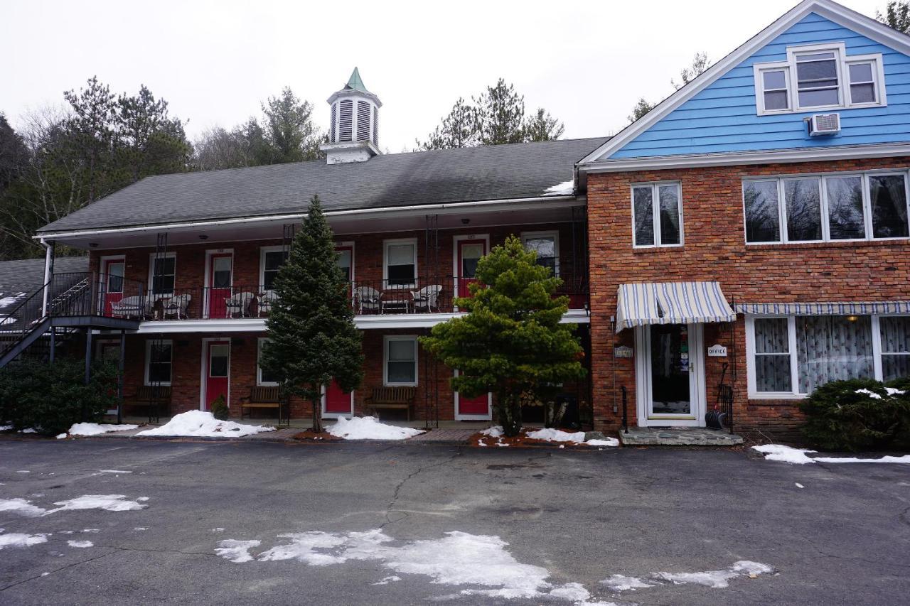 Stay Berkshires Williamstown Exterior photo