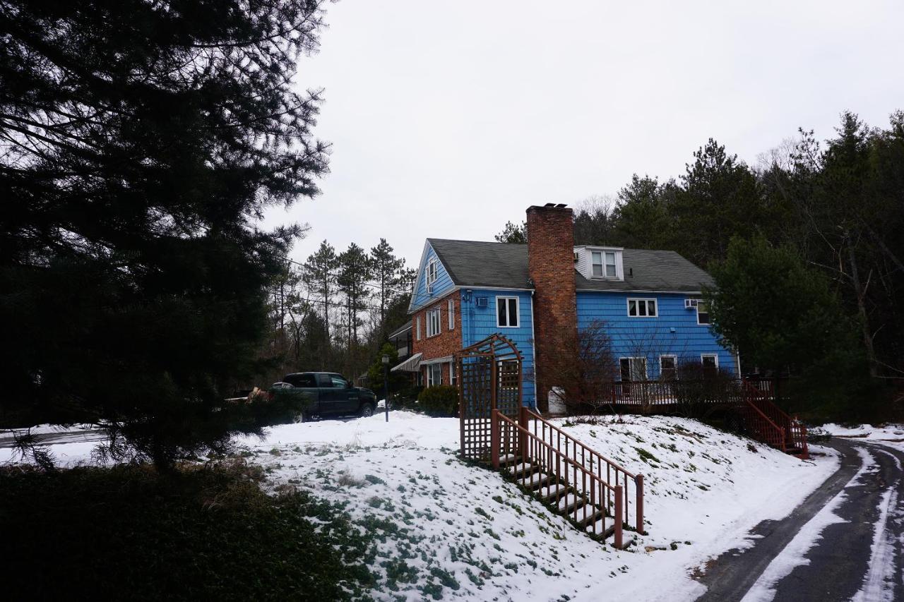 Stay Berkshires Williamstown Exterior photo
